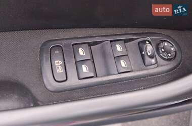 Универсал Peugeot 308 2011 в 