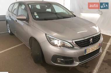 Универсал Peugeot 308 2018 в Дубно