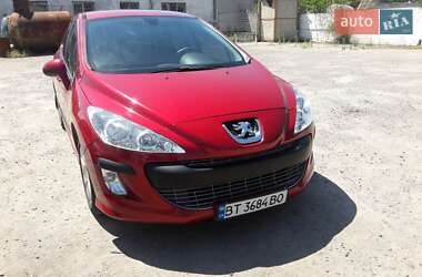 Хэтчбек Peugeot 308 2008 в Тернополе