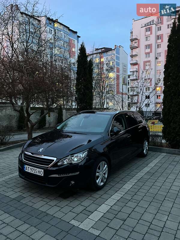 Универсал Peugeot 308 2015 в Ивано-Франковске