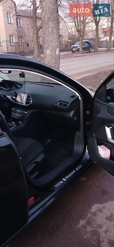 Універсал Peugeot 308 2015 в Житомирі