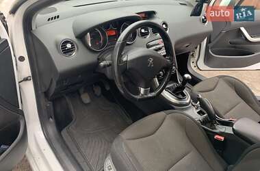 Хэтчбек Peugeot 308 2013 в 