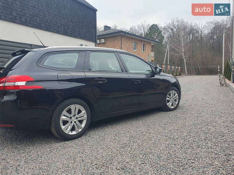 Универсал Peugeot 308 2019 в Киеве