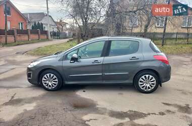 Хетчбек Peugeot 308 2012 в Рівному