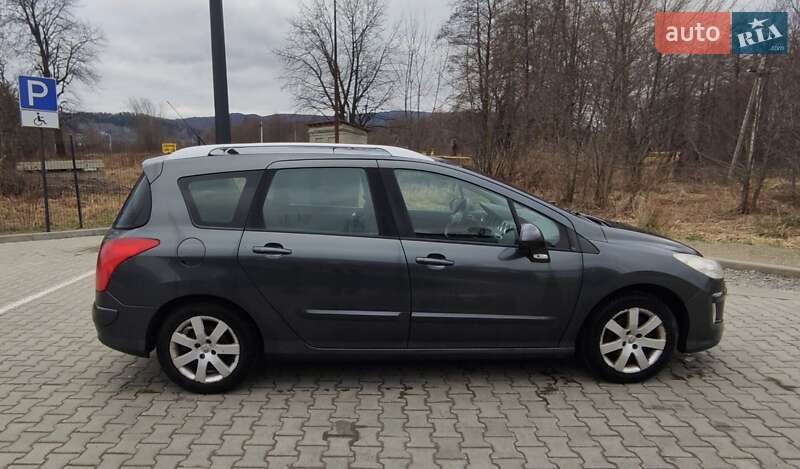 Универсал Peugeot 308 2009 в Бориславе