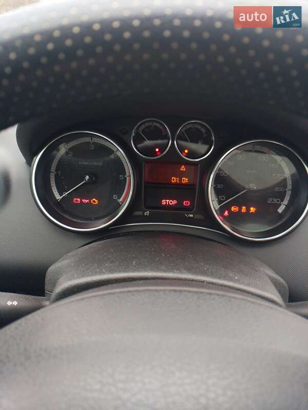 Универсал Peugeot 308 2009 в Бориславе