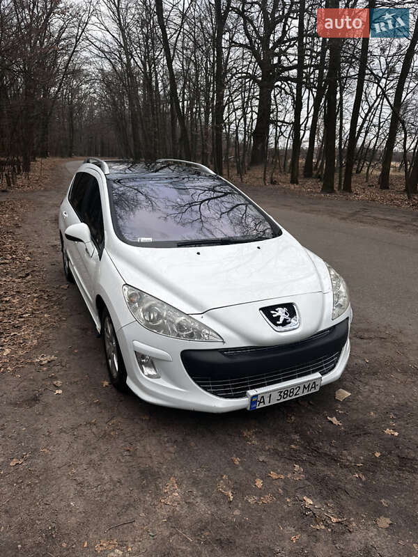 Универсал Peugeot 308 2008 в 