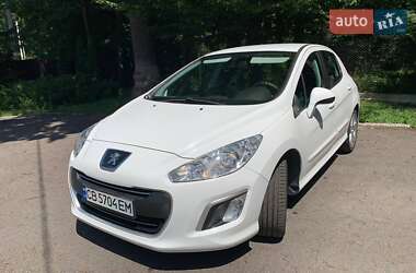 Хетчбек Peugeot 308 2011 в Дубні