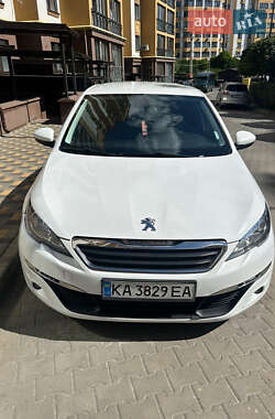 Универсал Peugeot 308 2016 в Киеве