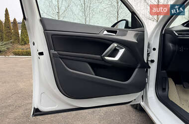 Универсал Peugeot 308 2015 в 