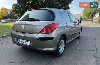 Хэтчбек Peugeot 308 2011 в Николаеве