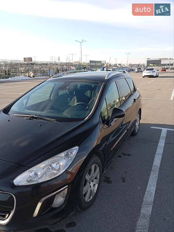 Універсал Peugeot 308 2012 в Львові