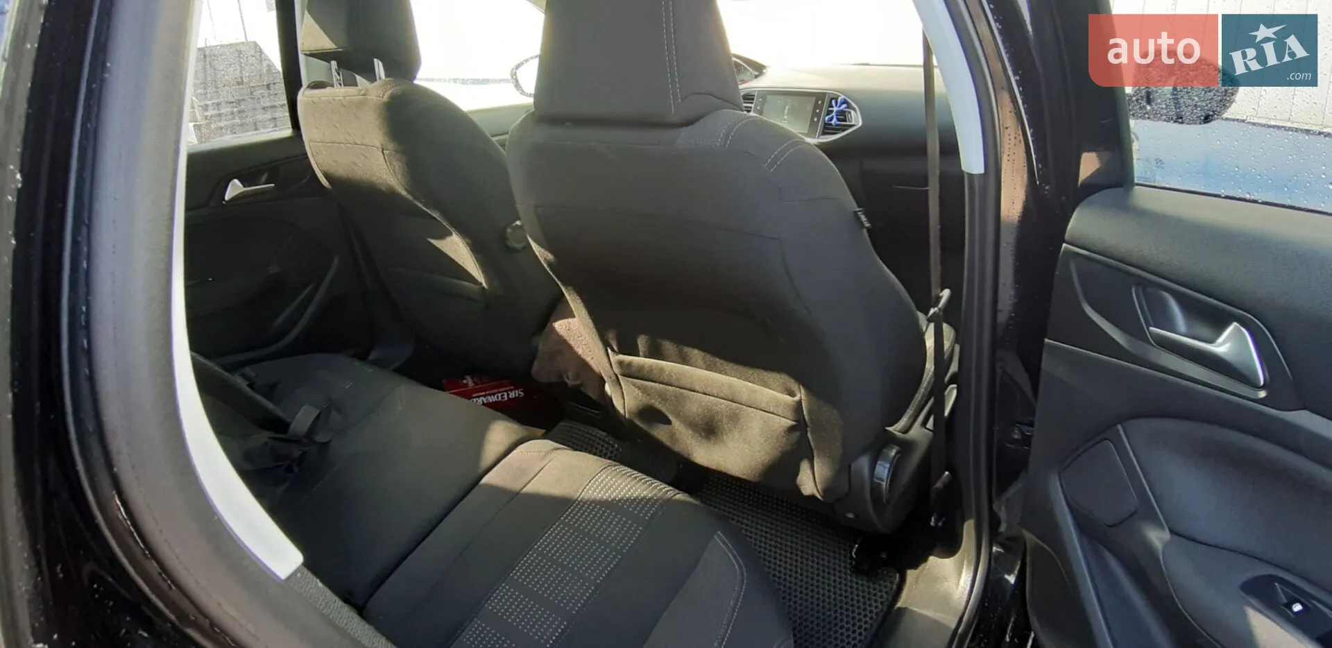 2015 Peugeot 308 - мініатюра 10