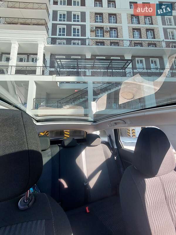 Універсал Peugeot 308 2015 в Києві