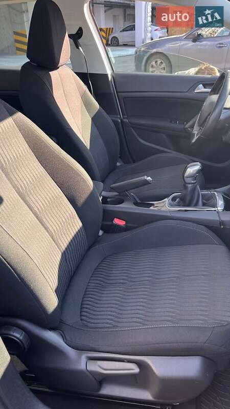 Універсал Peugeot 308 2015 в Києві