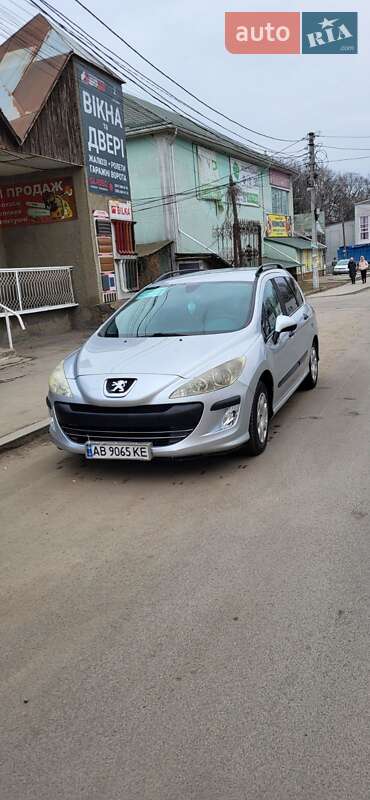 Універсал Peugeot 308 2010 в Бершаді