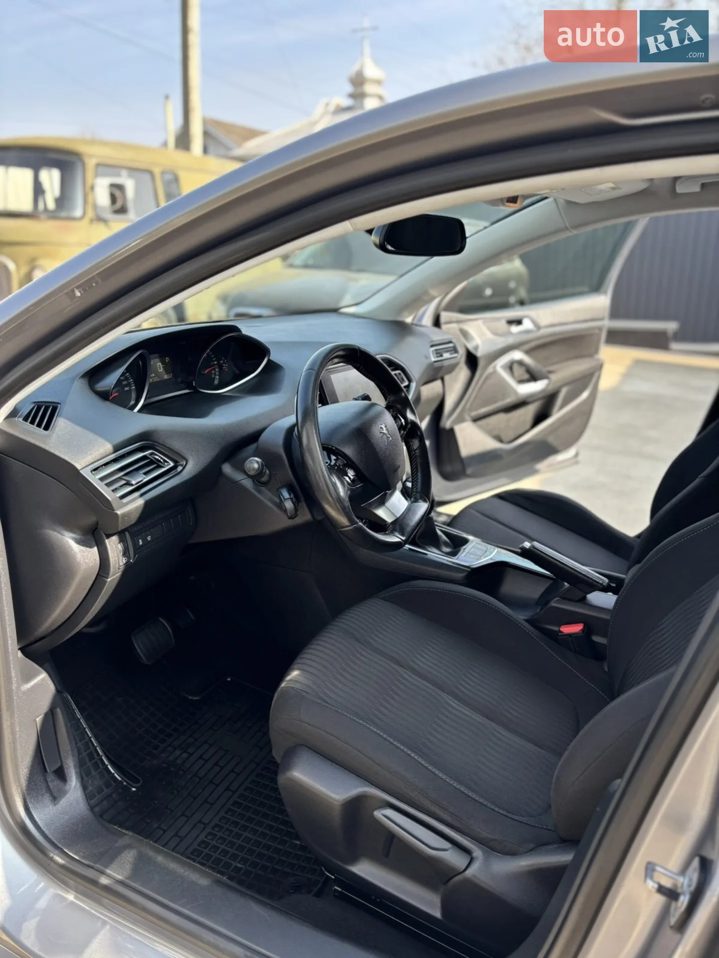 2016 Peugeot 308 - мініатюра 15