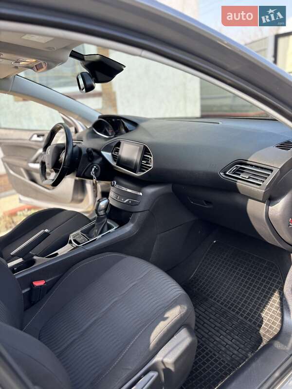 Универсал Peugeot 308 2016 в Черновцах фото 21 Универсал Peugeot 308 2016 в Черновцах