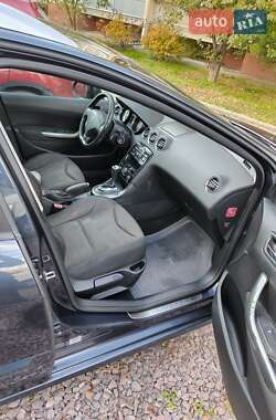 Універсал Peugeot 308 2013 в  фото 17 Універсал Peugeot 308 2013 в
