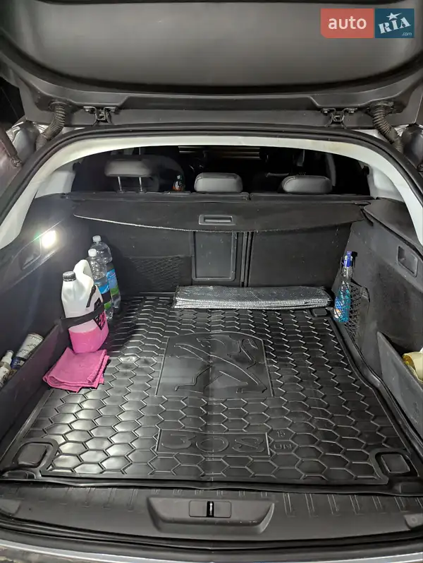 Универсал Peugeot 308 2015 в 