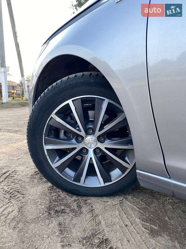 Хетчбек Peugeot 308 2018 в Гайвороні