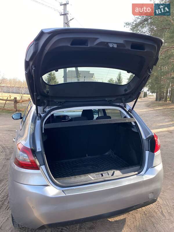 Хетчбек Peugeot 308 2018 в Гайвороні