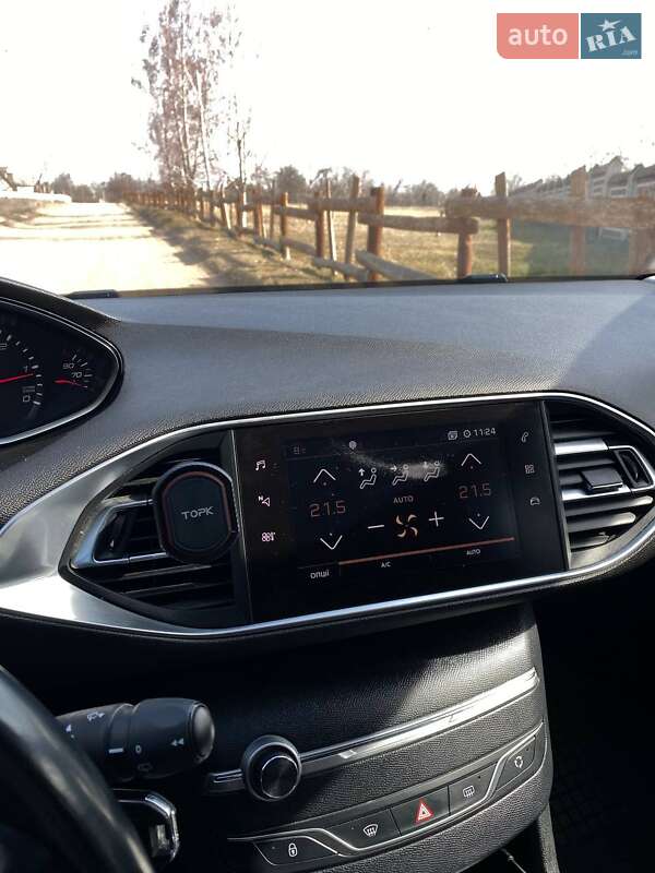Хетчбек Peugeot 308 2018 в Гайвороні