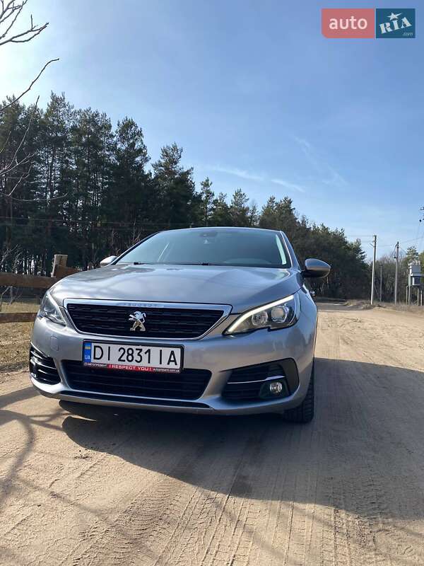 Хетчбек Peugeot 308 2018 в Гайвороні
