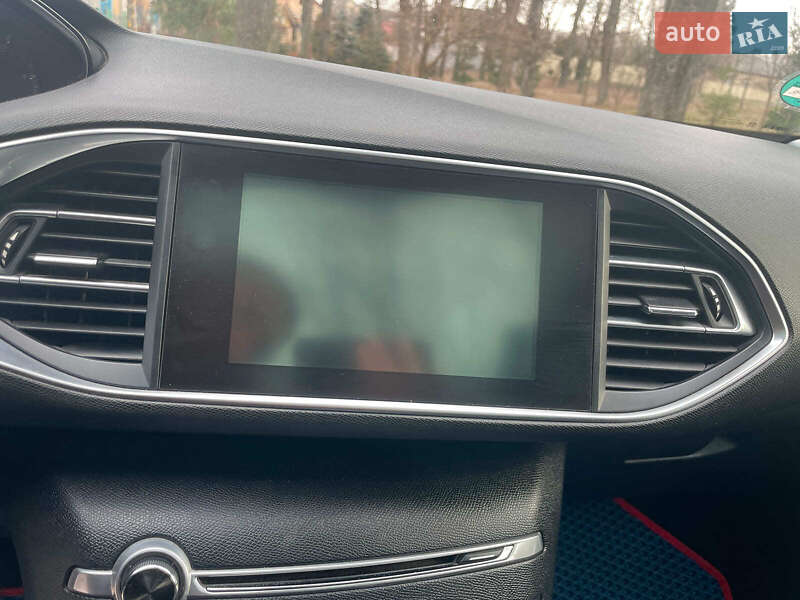 Універсал Peugeot 308 2015 в Києві