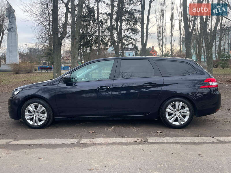 Універсал Peugeot 308 2015 в Києві