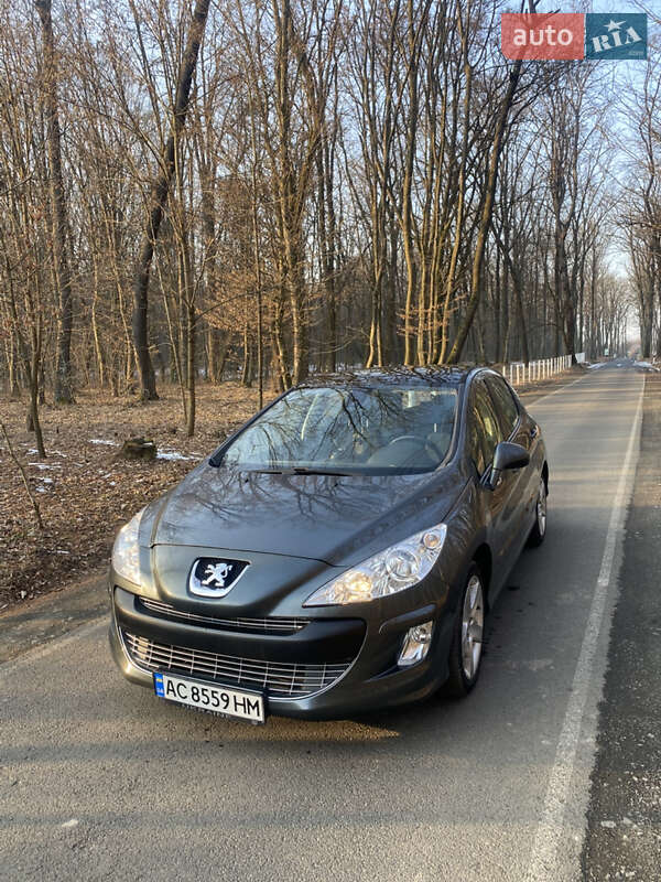Хетчбек Peugeot 308 2008 в Луцьку