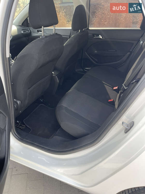 Универсал Peugeot 308 2015 в Хмельницком фото 9 Универсал Peugeot 308 2015 в Хмельницком