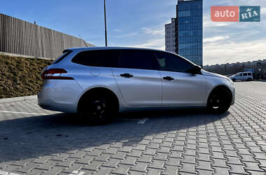 Універсал Peugeot 308 2016 в Тернополі