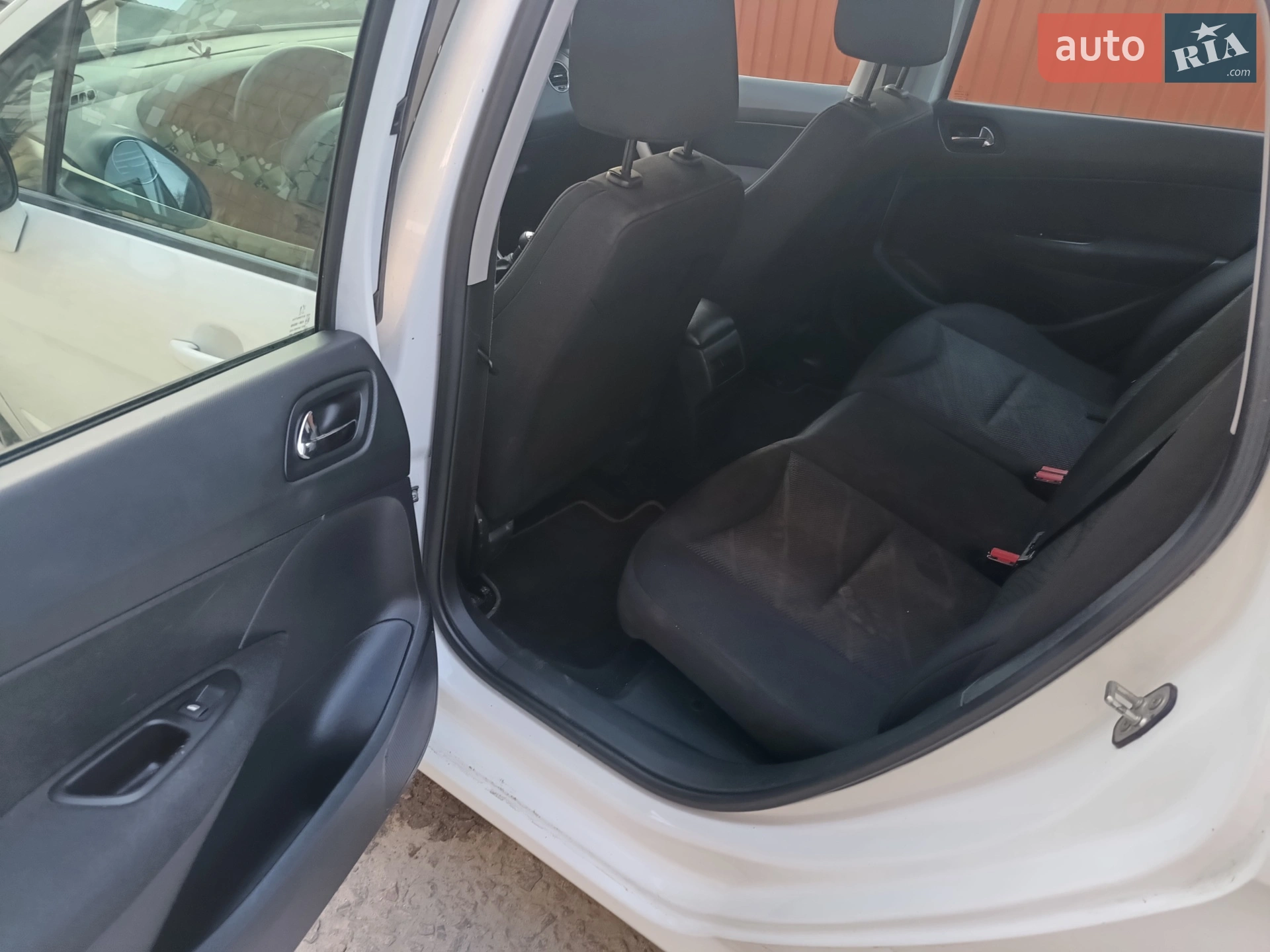 2013 Peugeot 308 - мініатюра 2
