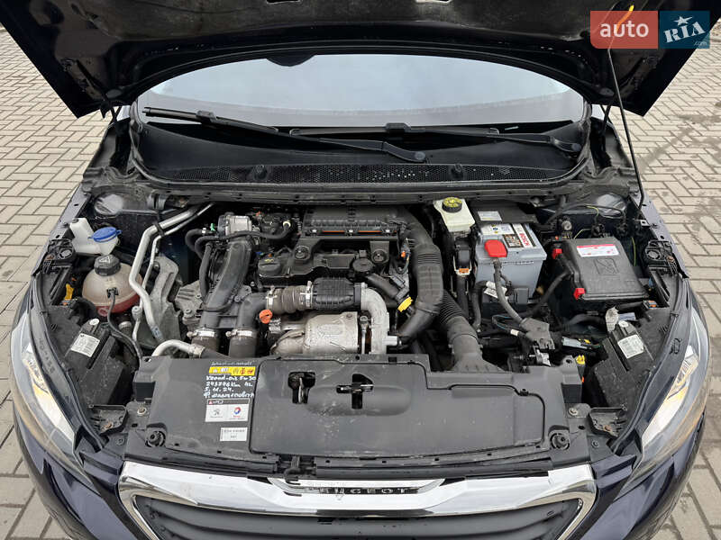 Универсал Peugeot 308 2015 в Ивано-Франковске фото 16 Универсал Peugeot 308 2015 в Ивано-Франковске