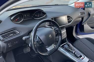 Универсал Peugeot 308 2018 в 
