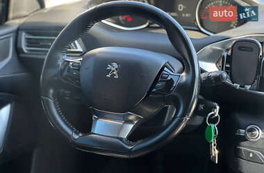Универсал Peugeot 308 2015 в 