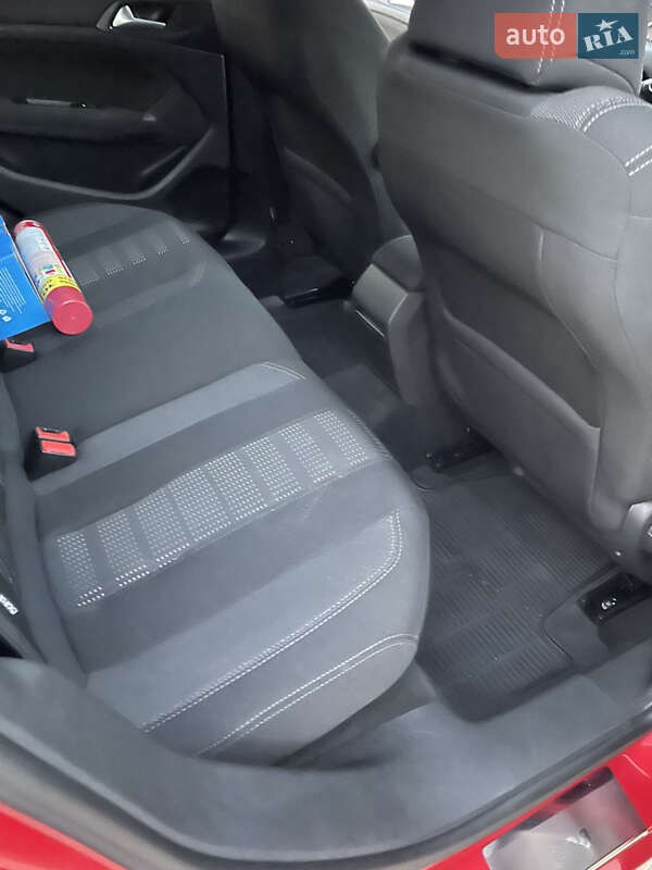 Универсал Peugeot 308 2015 в Луцке