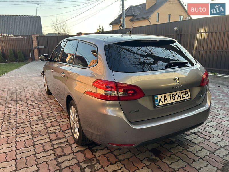 Универсал Peugeot 308 2015 в Киеве