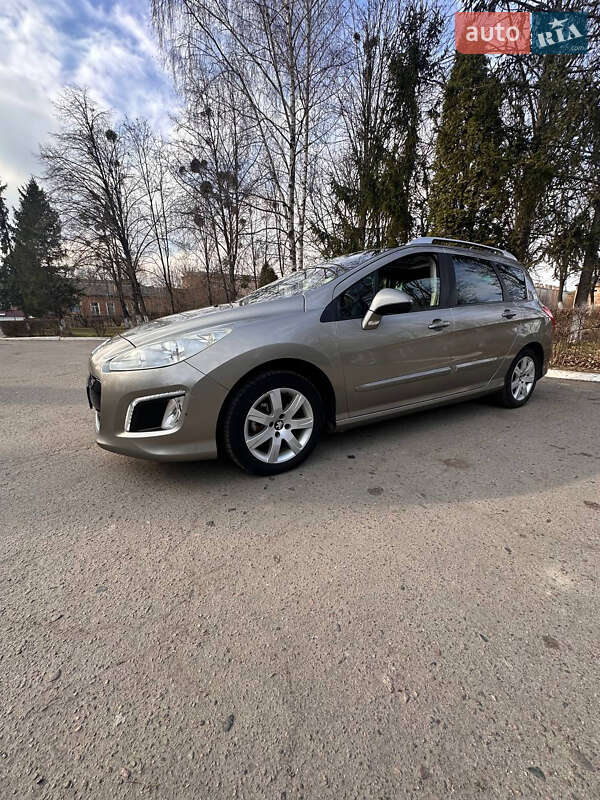 Peugeot 308 2011