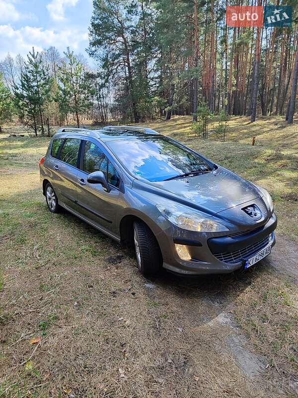 Універсал Peugeot 308 2009 в Бучі