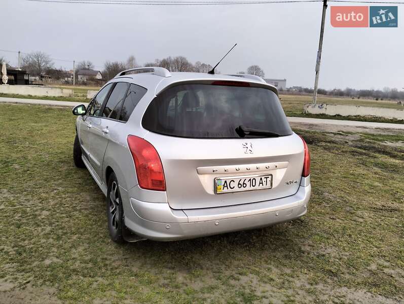 Універсал Peugeot 308 2008 в Рівному