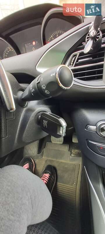 Хетчбек Peugeot 308 2019 в Ізмаїлі фото 17 Хетчбек Peugeot 308 2019 в Ізмаїлі