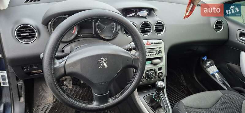 Універсал Peugeot 308 2012 в Дніпрі