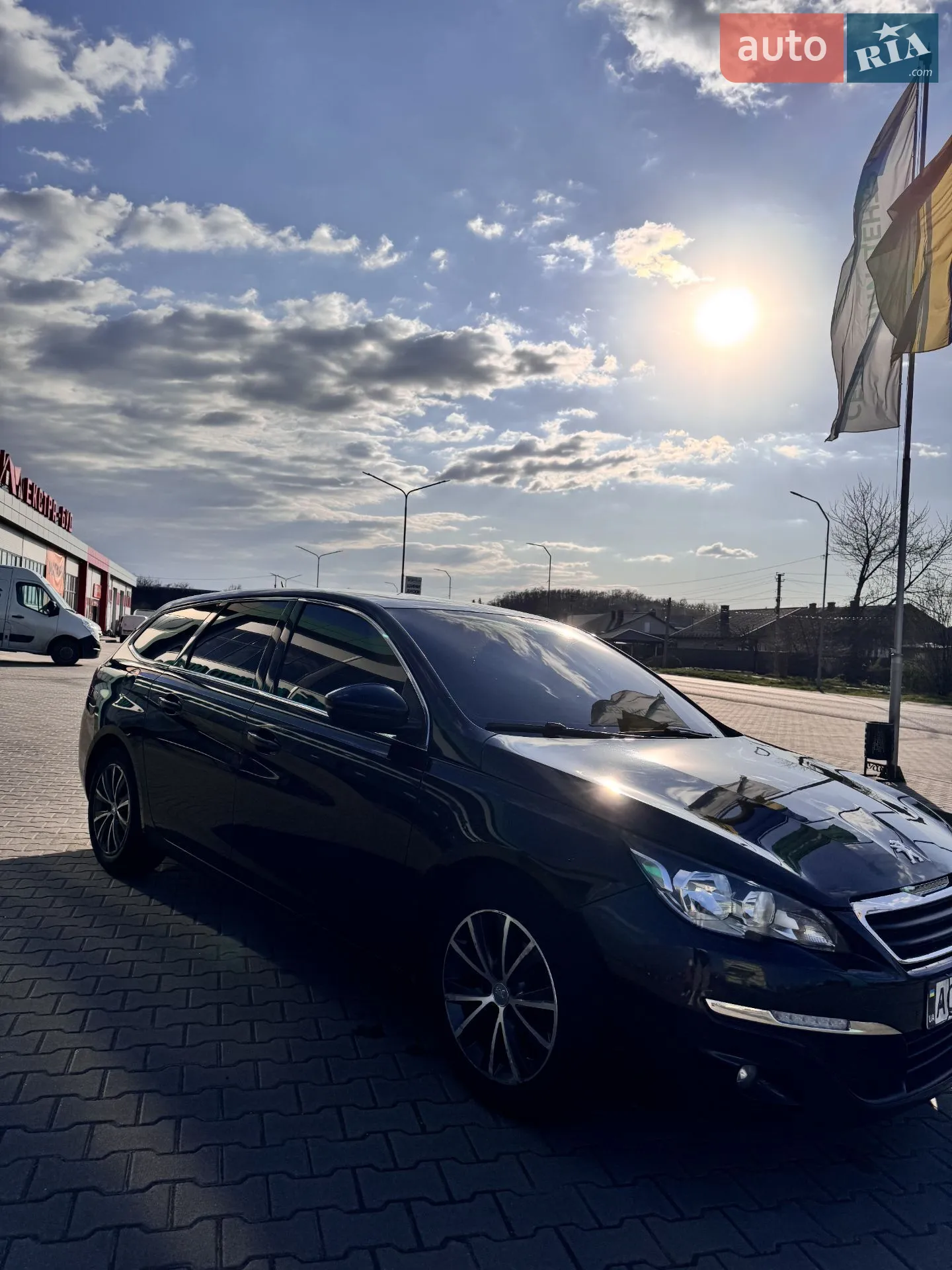 2014 Peugeot 308 - мініатюра 10