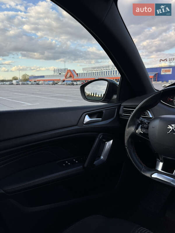 Универсал Peugeot 308 2018 в Львове