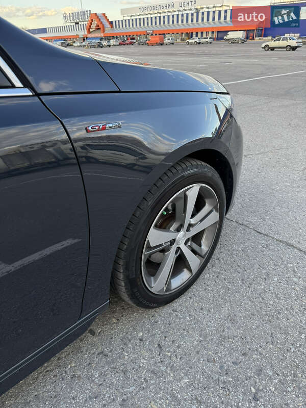 Универсал Peugeot 308 2018 в Львове