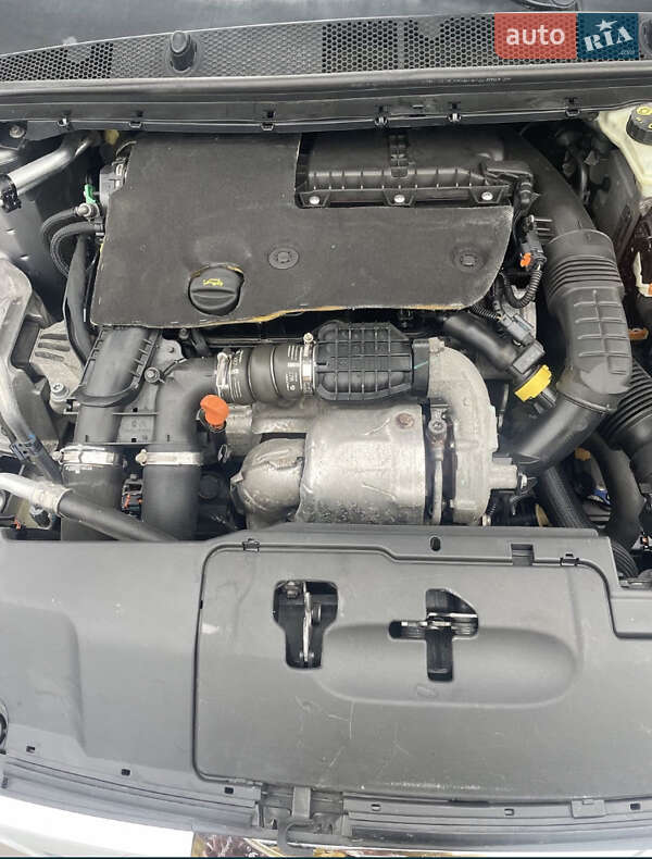 Універсал Peugeot 308 2017 в Дрогобичі