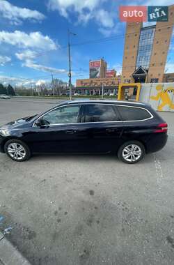 Універсал Peugeot 308 2015 в 
