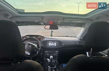 Універсал Peugeot 308 2015 в 